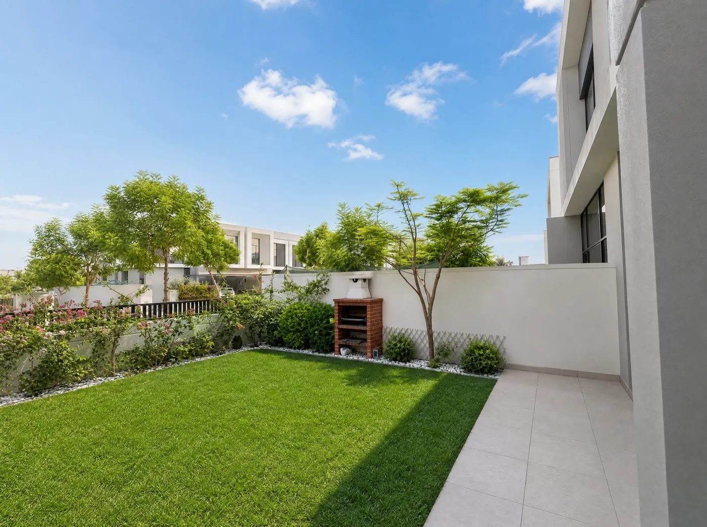 The lived-in townhouse, photo 01, delivered by Ryselist