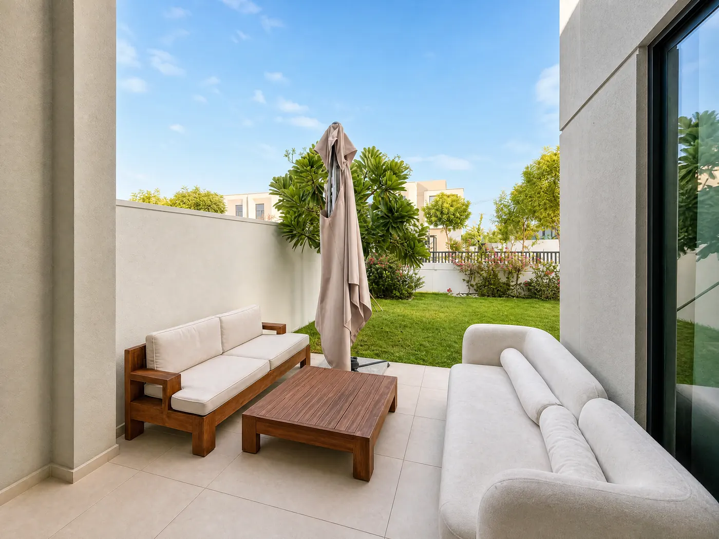 The lived-in townhouse, photo 04, delivered by Ryselist