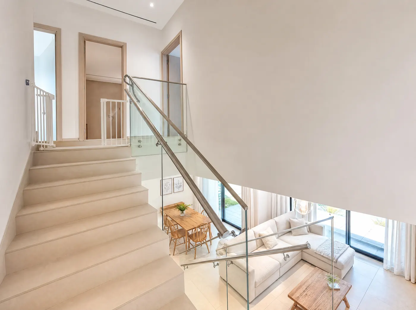 The lived-in townhouse, photo 19, delivered by Ryselist