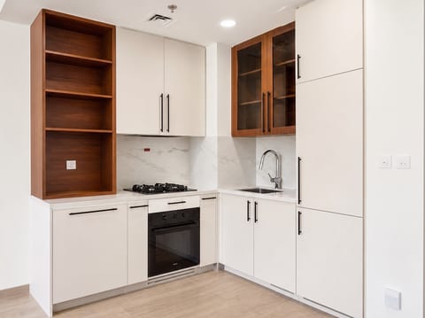 Apartment, 2 bed, delivered listing photo 4