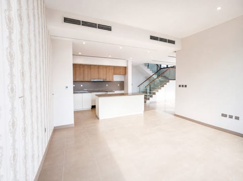 Villa, delivered listing photo 4