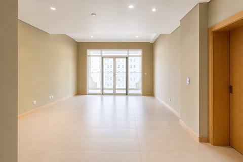 Apartment, 2 bed, delivered listing photo 2