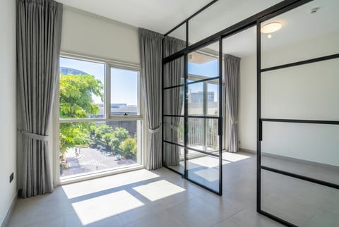 Apartment, 2 bed, delivered listing photo 2