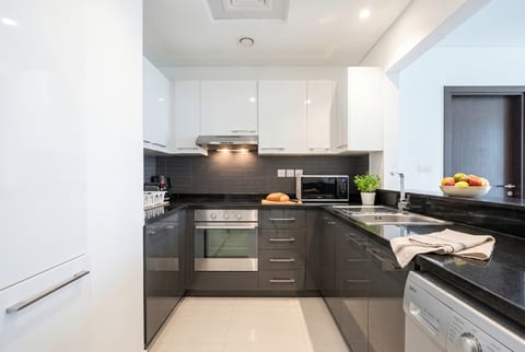 Apartment, 2 bed, delivered listing photo 2