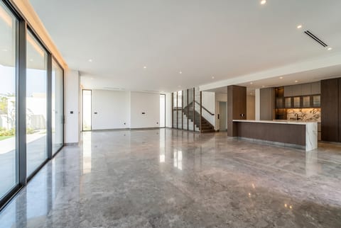 Apartment, 2 bed, delivered listing photo 1