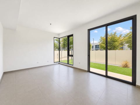 Property, delivered listing photo 3