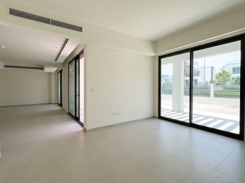 Property, delivered listing photo 3