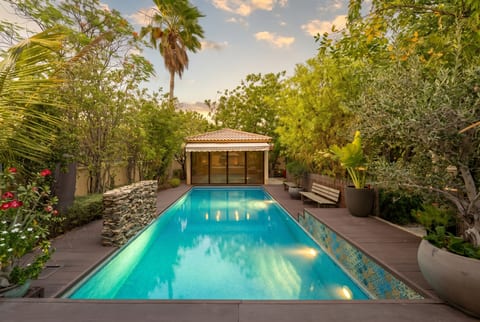 4-Bed Villa, delivered listing photo 2
