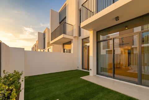 3-Bed Townhouse, delivered listing photo 1