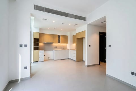 3-Bed Townhouse, delivered listing photo 2